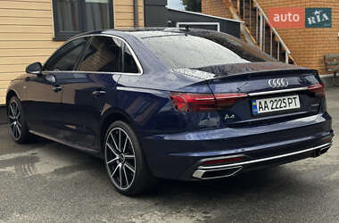 Седан Audi A4 2021 в 