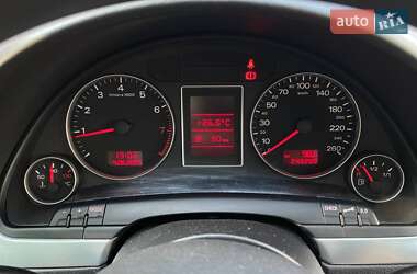 Седан Audi A4 2005 в 