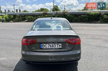 Седан Audi A4 2014 в 