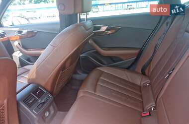 Седан Audi A4 2016 в 