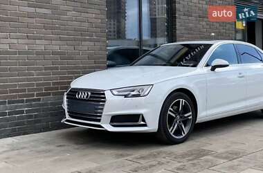 Седан Audi A4 2016 в 