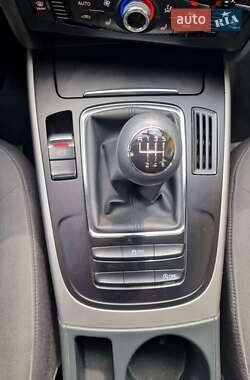 Седан Audi A4 2012 в 