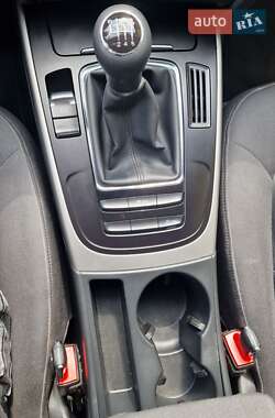 Седан Audi A4 2012 в 