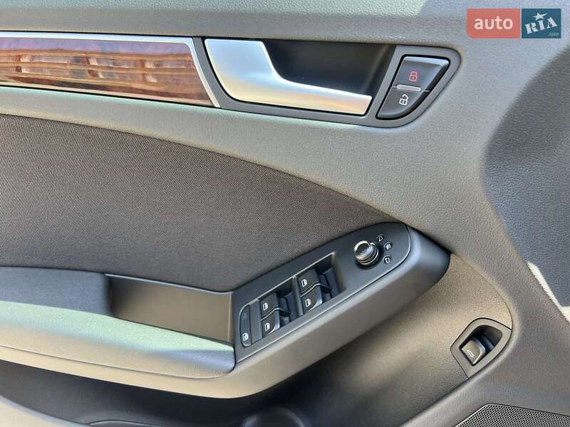 Седан Audi A4 2008 в Киеве