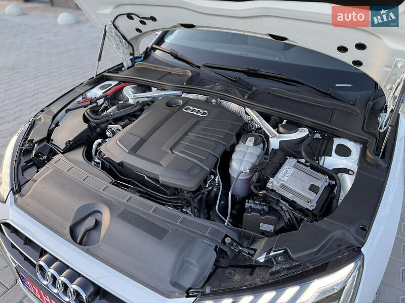 Универсал Audi A4 2021 в Тернополе