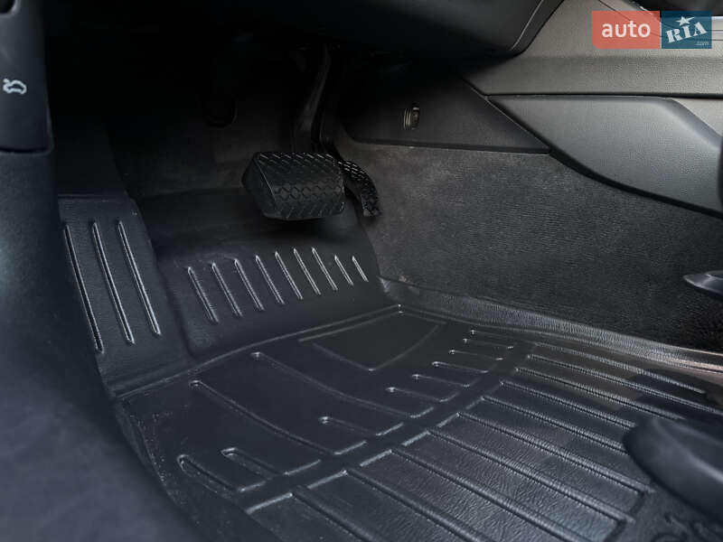 Универсал Audi A4 2021 в Тернополе