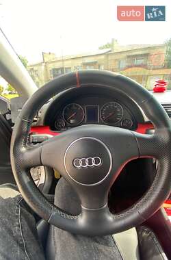 Седан Audi A4 2001 в Ладижині
