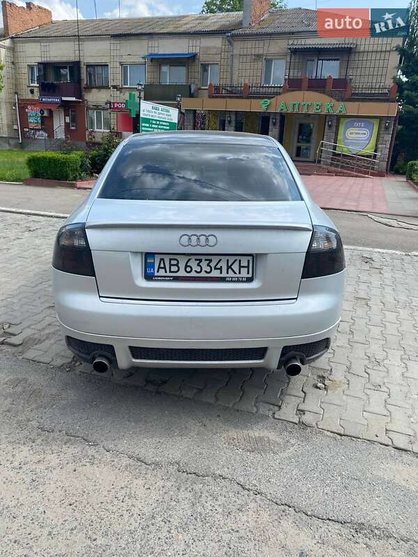Седан Audi A4 2001 в Ладыжине