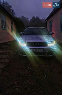 Седан Audi A4 2001 в Ладижині