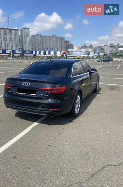 Седан Audi A4 2016 в 