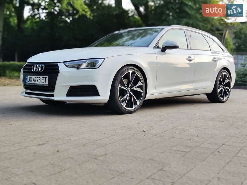 Универсал Audi A4 2016 в Львове
