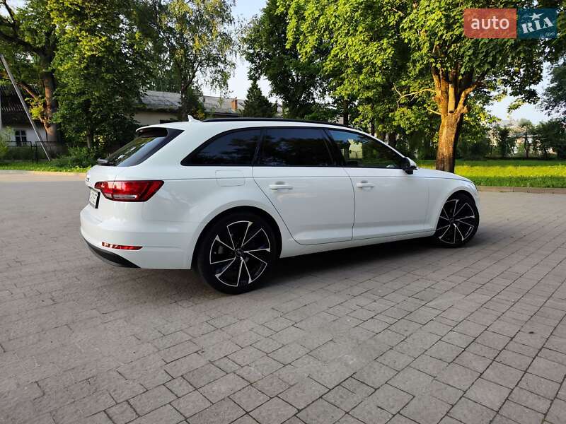 Универсал Audi A4 2016 в Львове