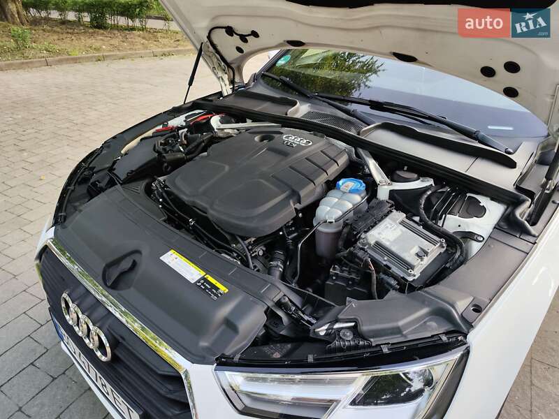 Универсал Audi A4 2016 в Львове