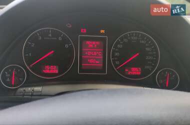 Седан Audi A4 2001 в 