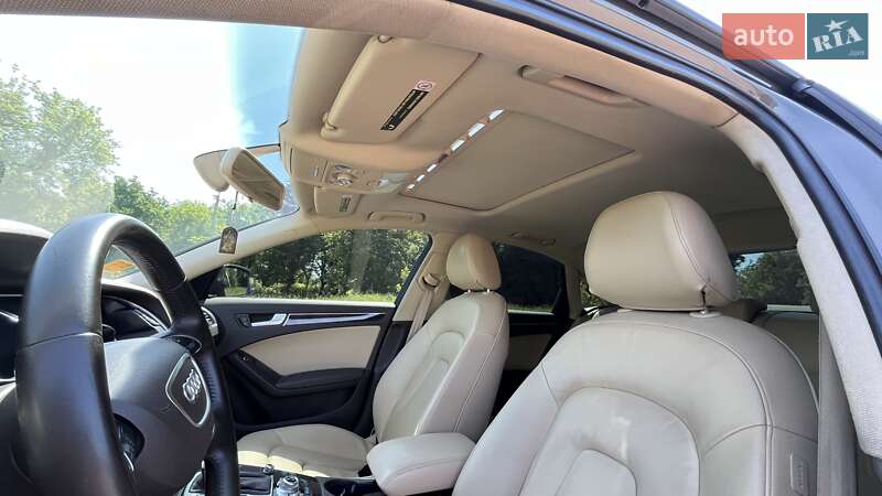 Седан Audi A4 2014 в Ямполе