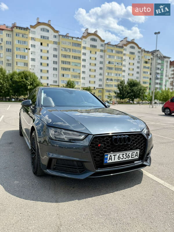 Audi A4 2017
