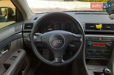 Универсал Audi A4 2004 в 