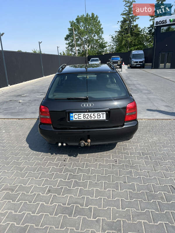 Універсал Audi A4 1997 в Чернівцях