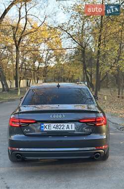 Седан Audi A4 2016 в 