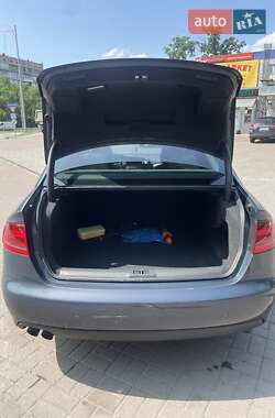 Седан Audi A4 2011 в 