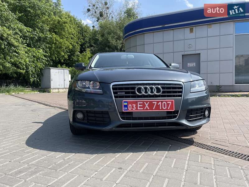 Седан Audi A4 2011 в Киеве