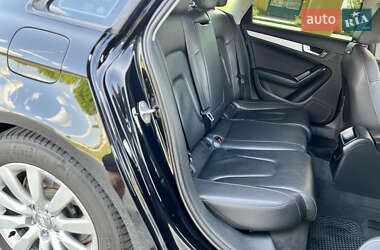 Седан Audi A4 2011 в 