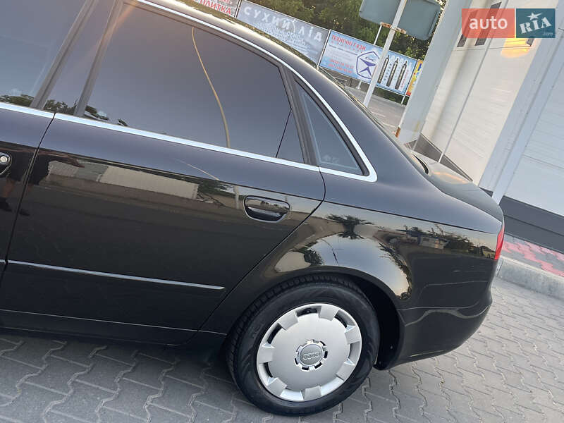 Седан Audi A4 2006 в Виннице
