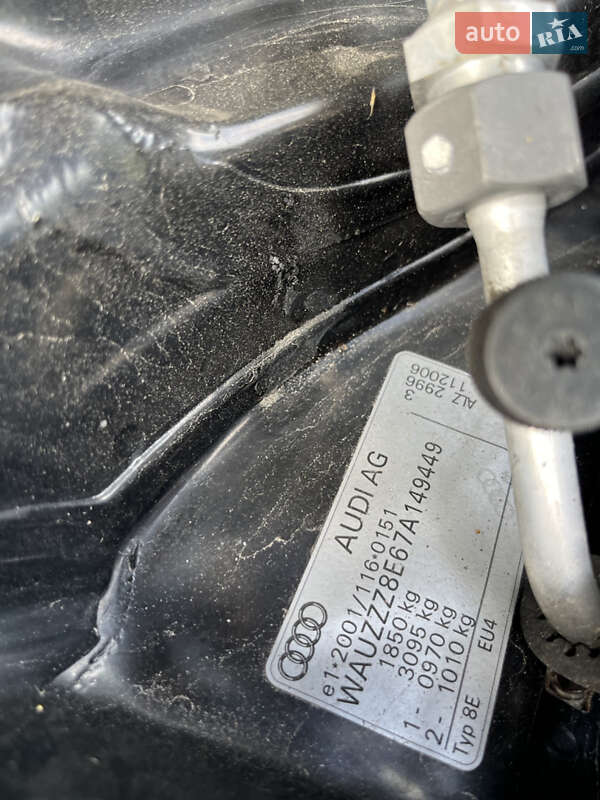 Седан Audi A4 2006 в Виннице