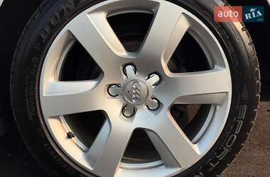 Седан Audi A4 2006 в 