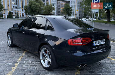 Седан Audi A4 2012 в 