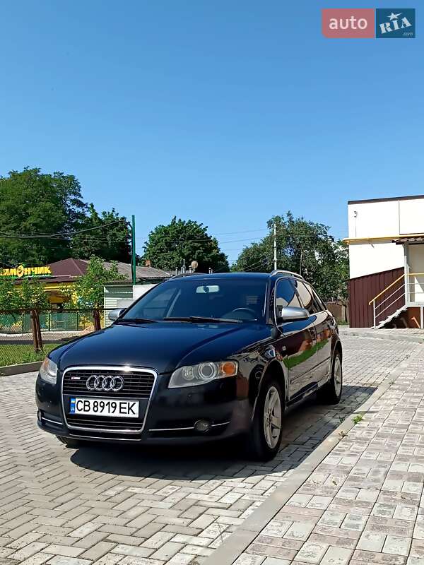 Универсал Audi A4 2005 в Ромнах