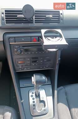 Универсал Audi A4 2005 в 