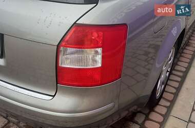 Универсал Audi A4 2002 в 