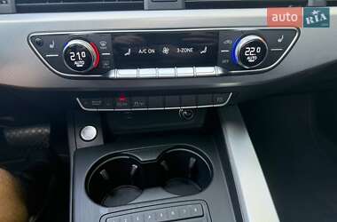 Седан Audi A4 2019 в 