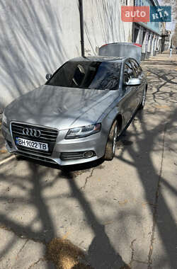 Седан Audi A4 2011 в Кропивницком