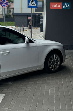Седан Audi A4 2009 в 