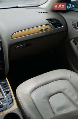 Седан Audi A4 2009 в 