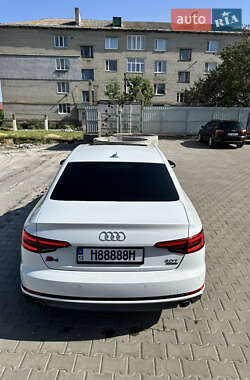 Седан Audi A4 2017 в 
