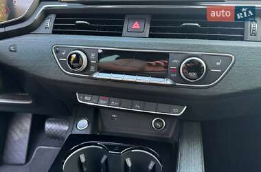Седан Audi A4 2020 в 