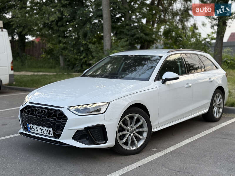Универсал Audi A4 2019 в 