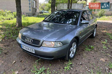 Седан Audi A4 1996 в Теофіполі