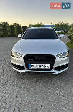 Седан Audi A4 2014 в Львове