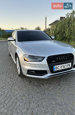 Седан Audi A4 2014 в Львове