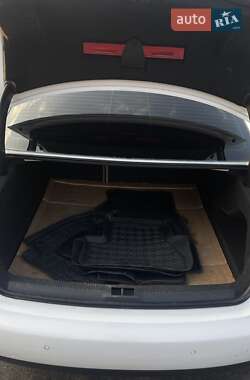 Седан Audi A4 2010 в 