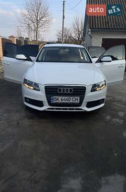 Седан Audi A4 2010 в Тернополе Седан Audi A4 2010 в Тернополе