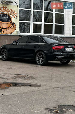 Седан Audi A4 2015 в Києві