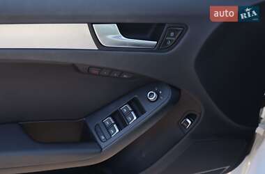 Седан Audi A4 2012 в 