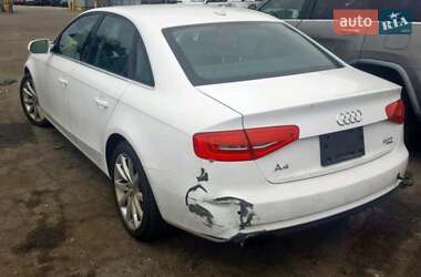 Седан Audi A4 2012 в 