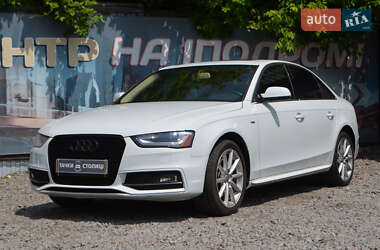 Седан Audi A4 2015 в Киеве