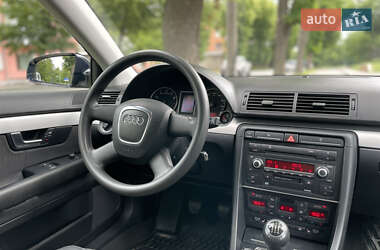 Седан Audi A4 2006 в 